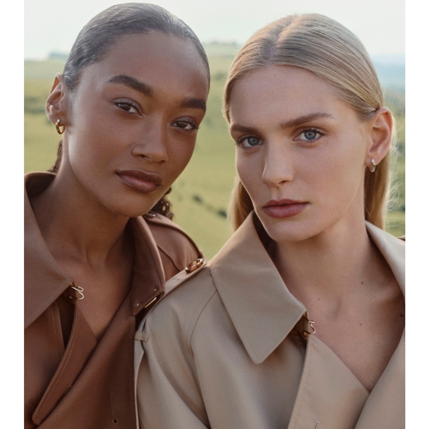 Beyond Wear Finishing & Smoothing Loose Powder – Bloom No.01 in Bloom 01 - Women | Burberry® Official