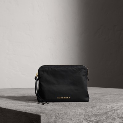 burberry nylon pouch