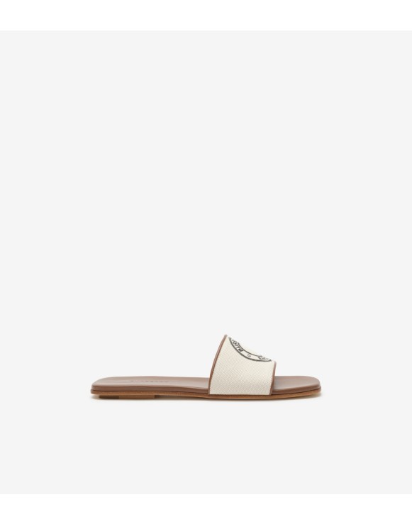 ウィメンズ デザイナー サンダル｜Burberry® 公式サイト