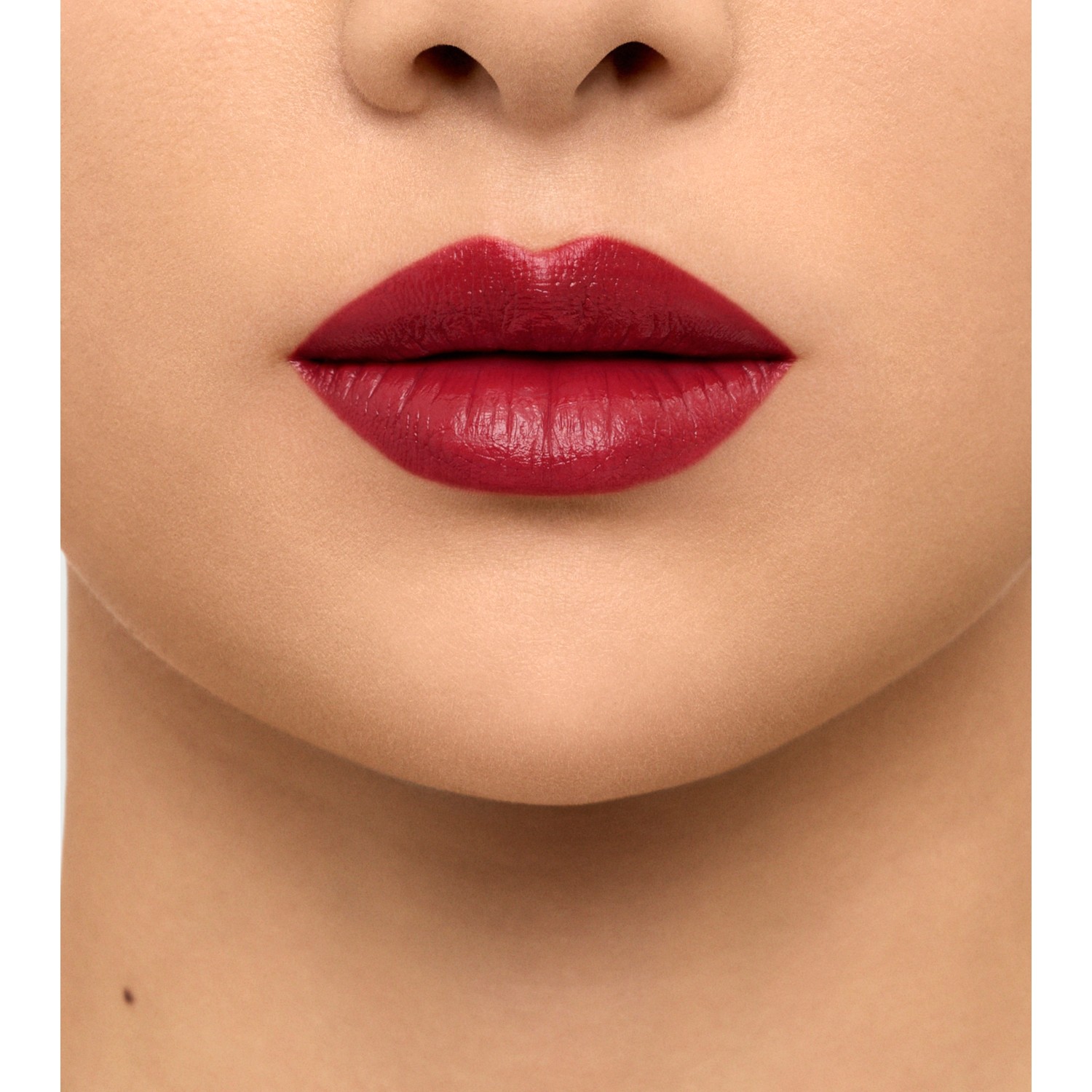 Burberry Kisses – Lola Red No.111 - thumbnail 5