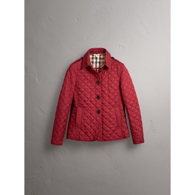 red coat burberry