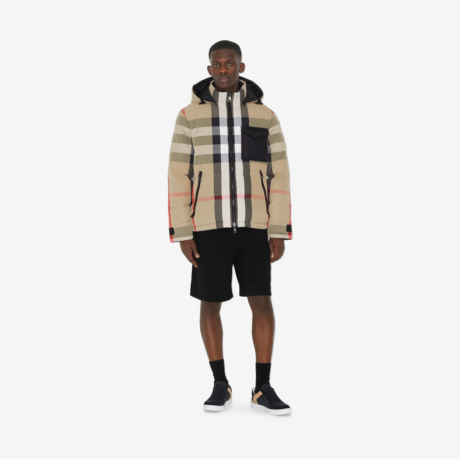 Reversible Exaggerated Check Nylon Puffer Jacket in Archive Beige/black - Men | Burberry® Official
