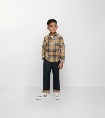 35A4B461-C0C5-47AA-B53F-