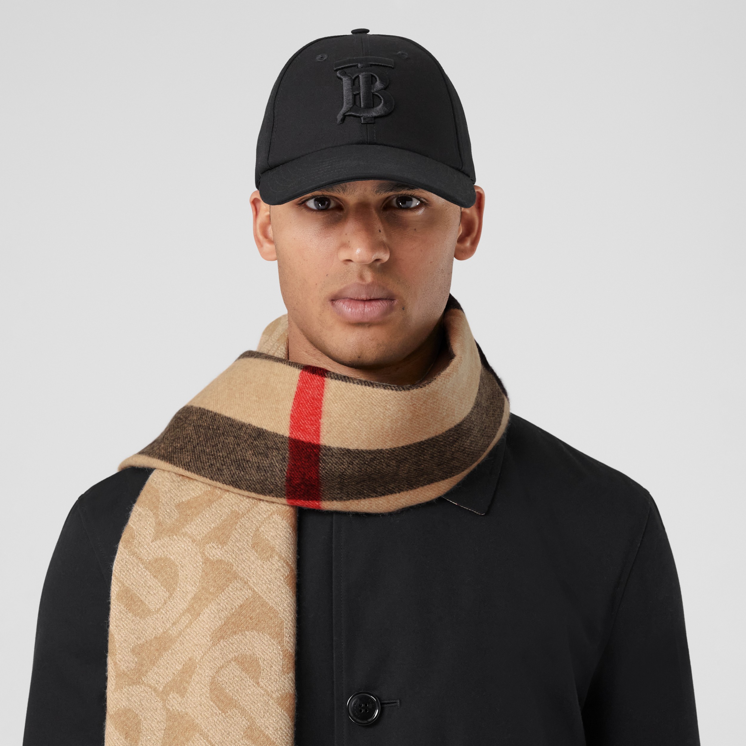 Bufanda reversible en cachemir Check (Beige Vintage) | Burberry® oficial - 4
