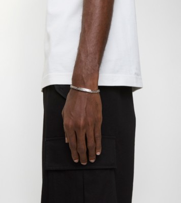 36E5F53D-ED9D-464A-9EF9-