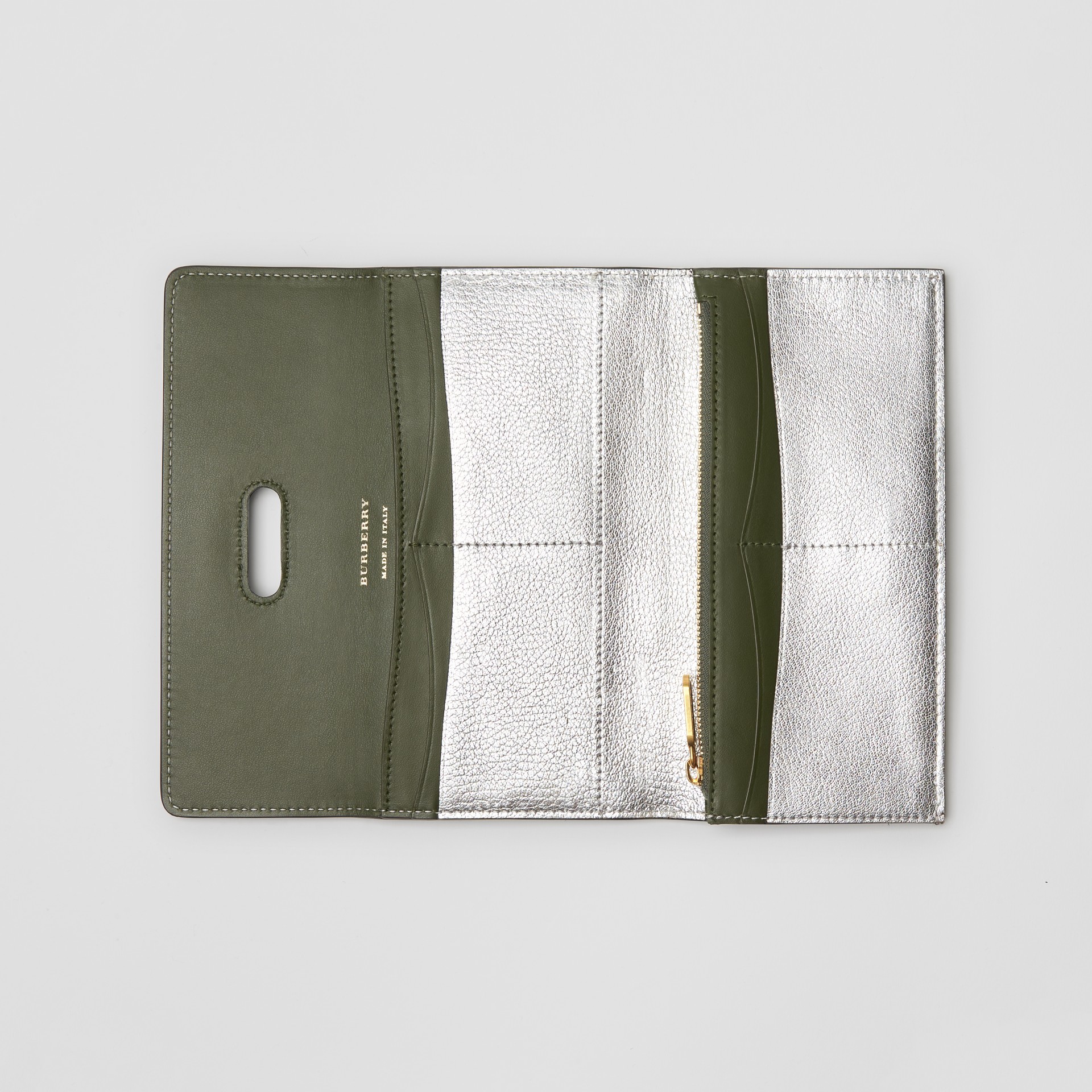 Dring Metallic Leather Continental Wallet in Silver Women Burberry