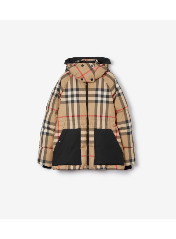 定価15万○超美品BURBERRY 【最高級のダウンジャケット 】最高峰LONDON