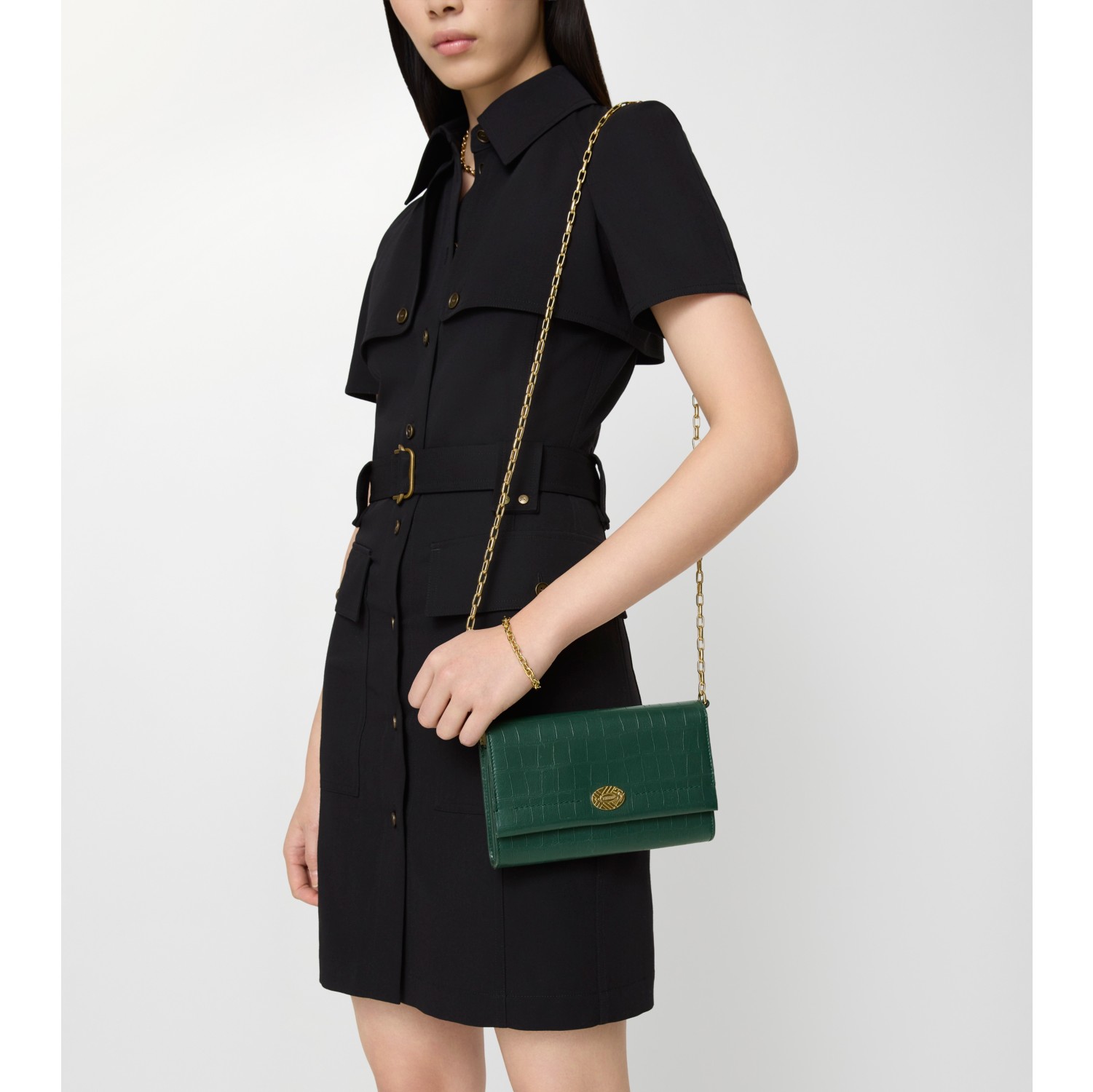 Cotswolds Chain Strap Wallet in Ivy green - Women | Burberry® Official