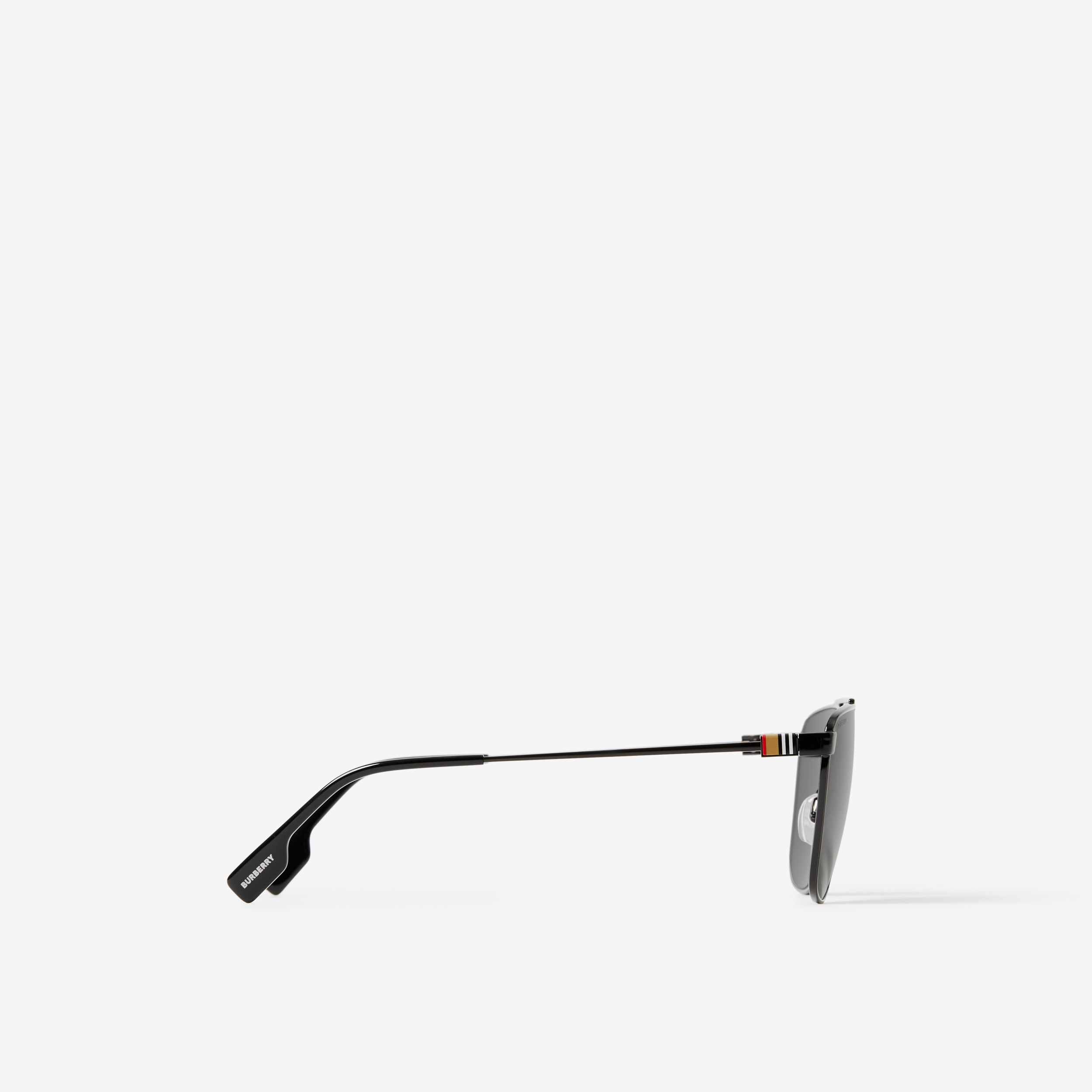 Stripe Detail Pilot Sunglasses in Black | Burberry® Official - 2