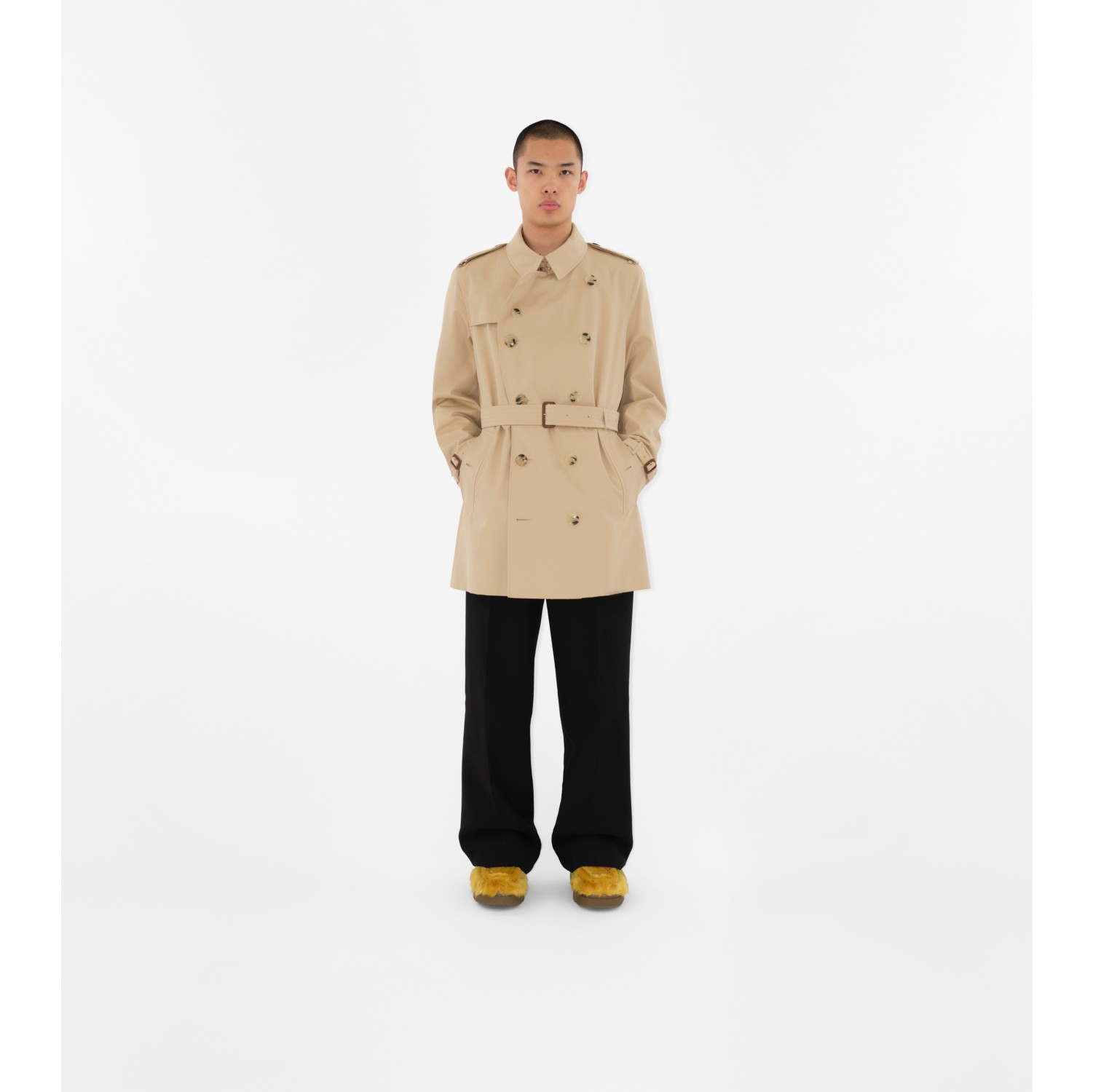 Burberry short clearance coat