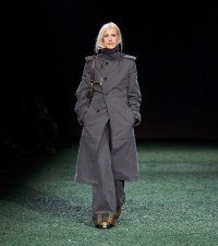 Model in Cotton blend moleskin trench coat in cinder