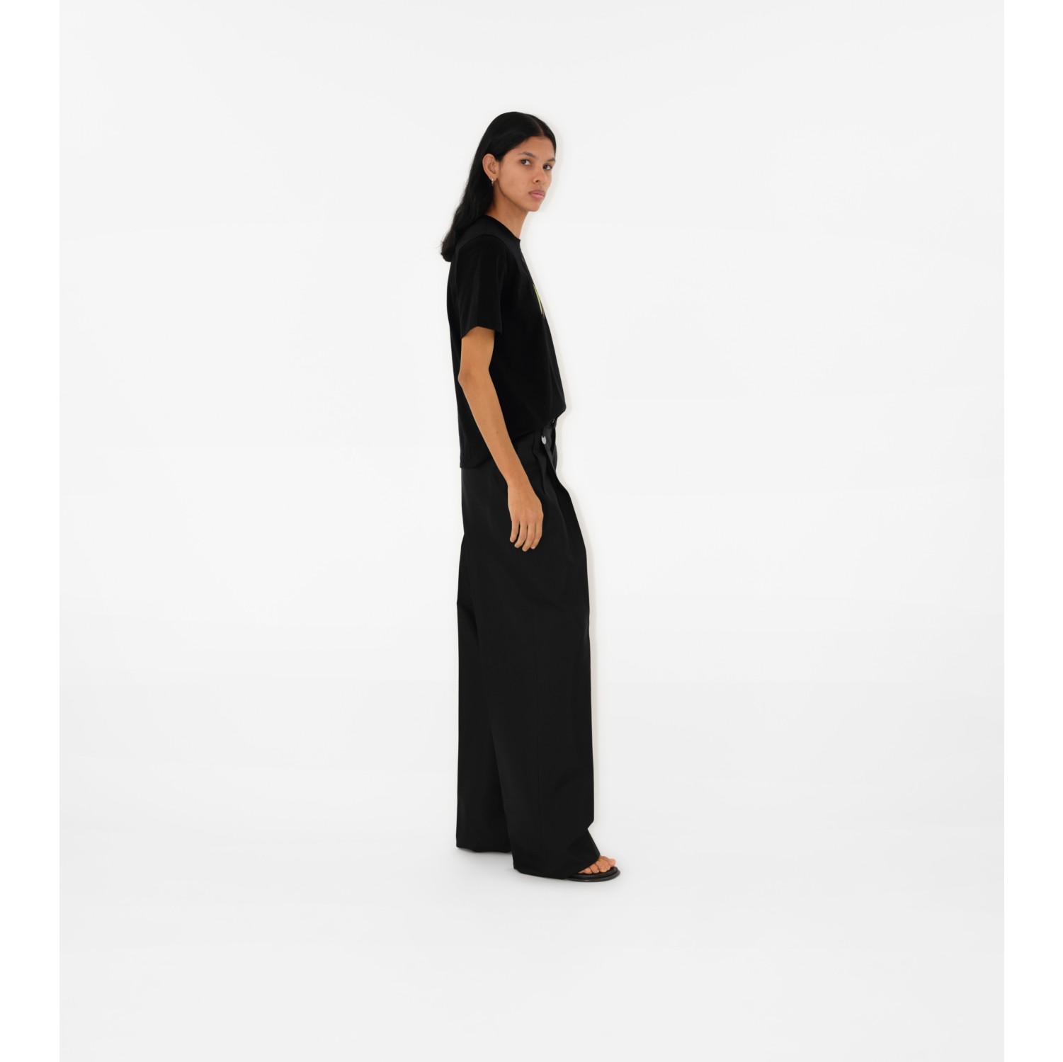 Burberry Pear Cotton T-shirt in Black - Women | Burberry