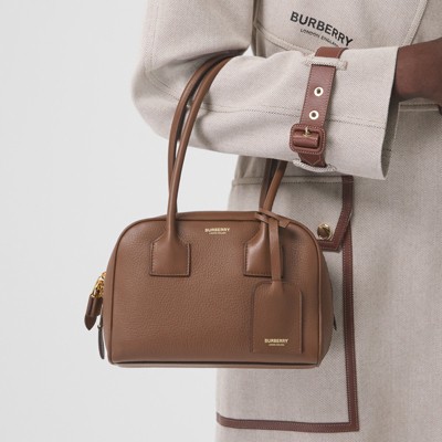 burberry cube bag