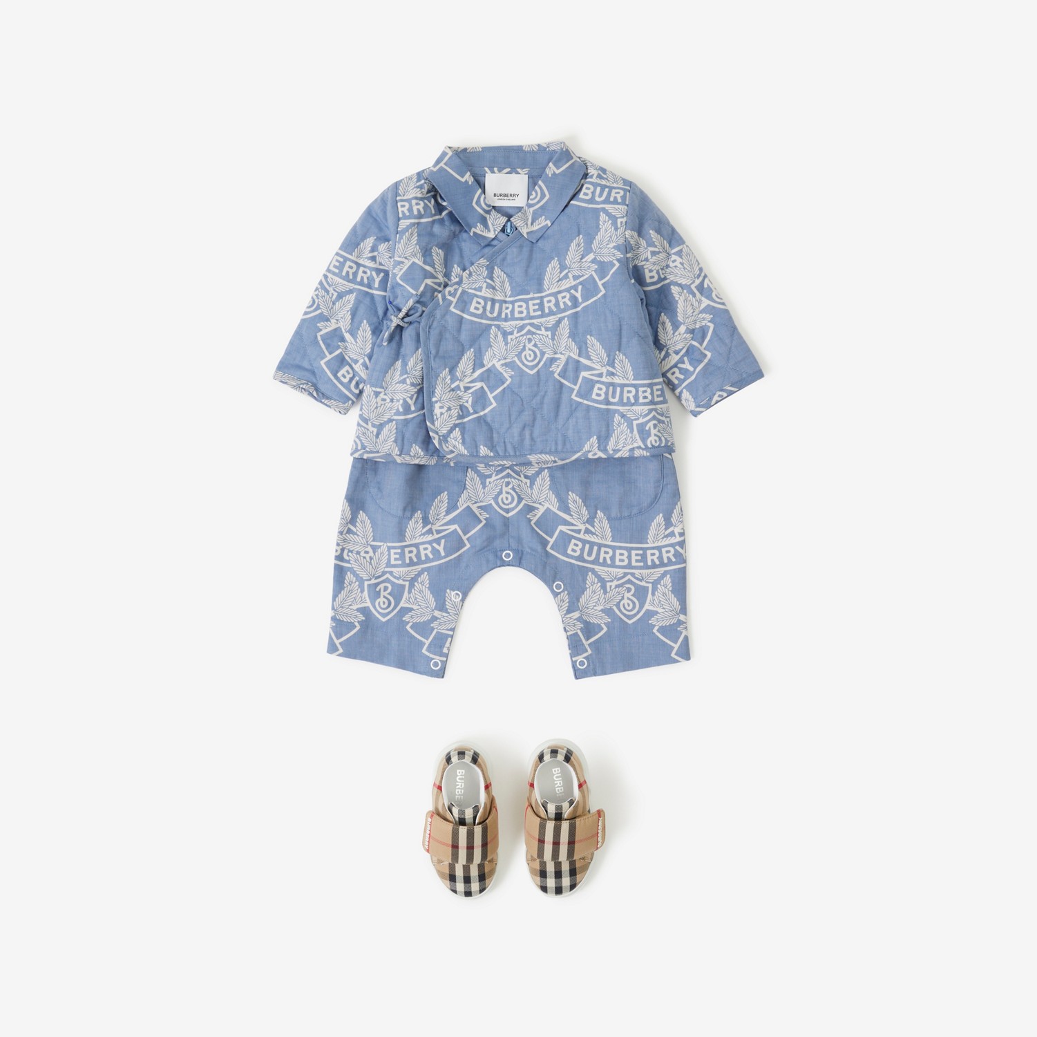 Jaqueta estilo wrap de algodão com emblema de folha de carvalho (Azul Claro) - Crianças | Burberry® oficial