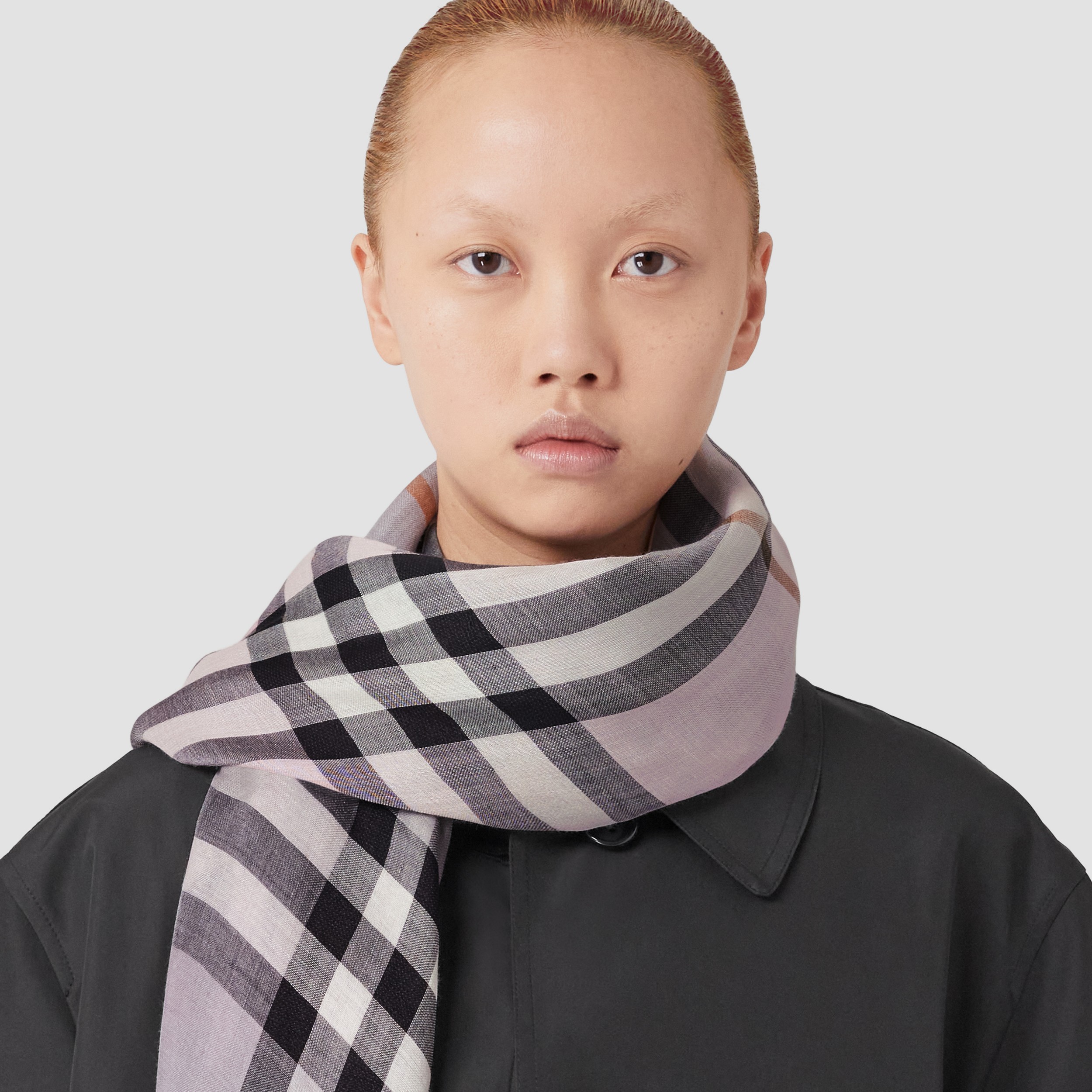 Check Lightweight Wool Silk Scarf in Grey/pale Candy Pink | Burberry® Official - 3