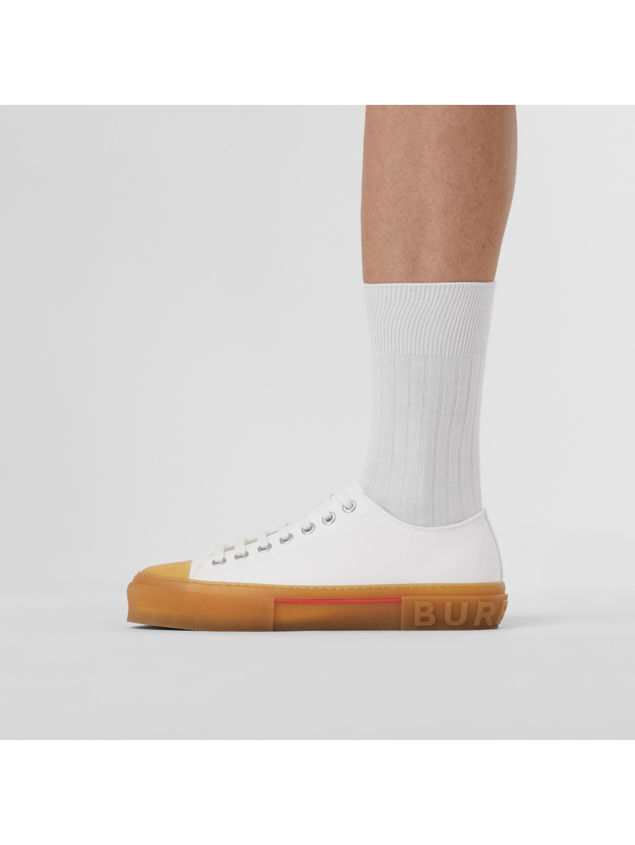 burberry man sneakers