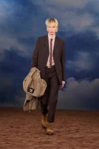 Burberry SS26 Show model Edie Campbell wearing a Wool mohair tailored jacket and a Burberry Check silk tie