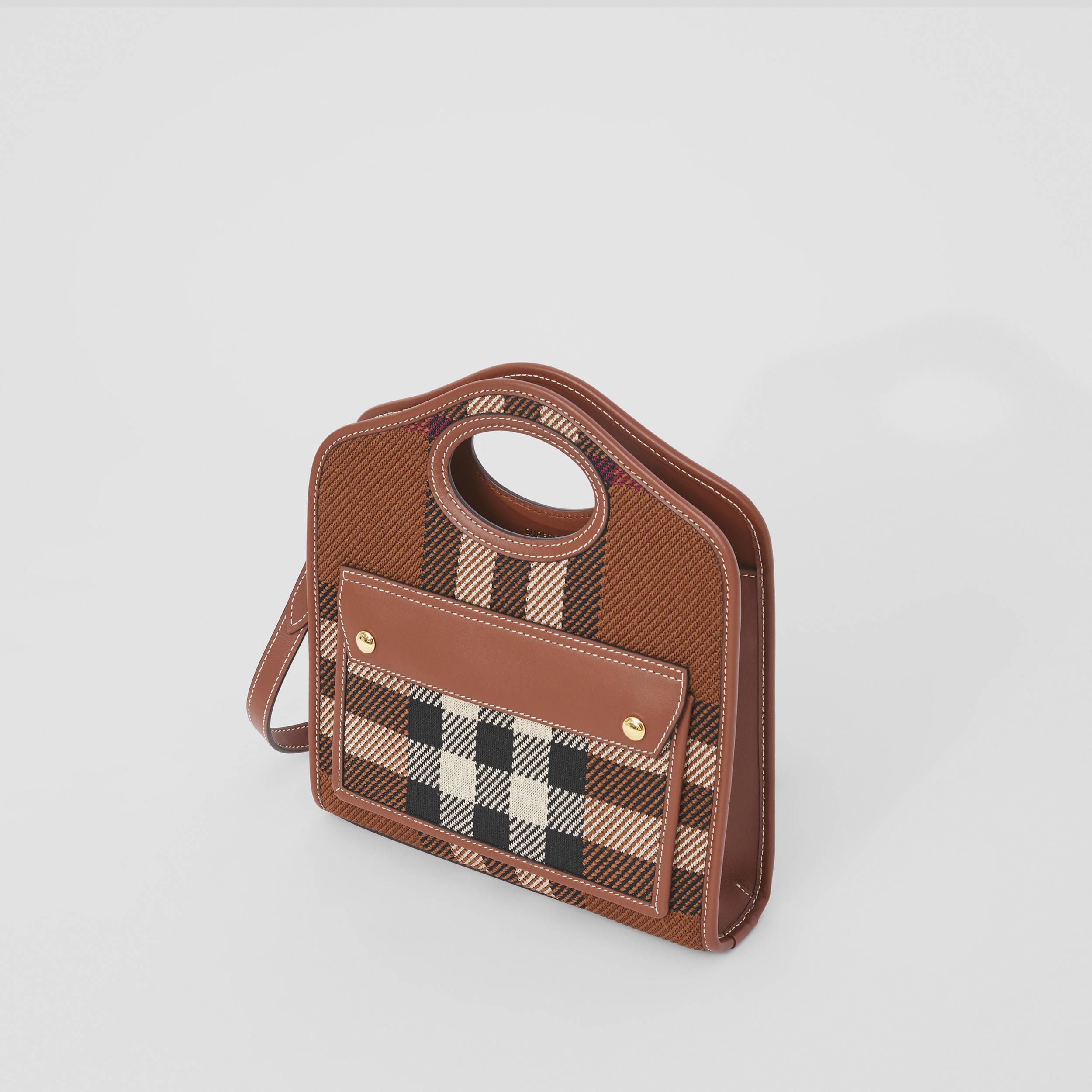 Pocket Bag im Miniformat aus gestricktem Karogewebe und Leder (Dunkles Birkenbraun) - Damen | Burberry® - 4