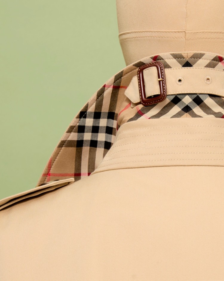 ミッドレングス チェルシー ヘリテージ トレンチコート (ハニー