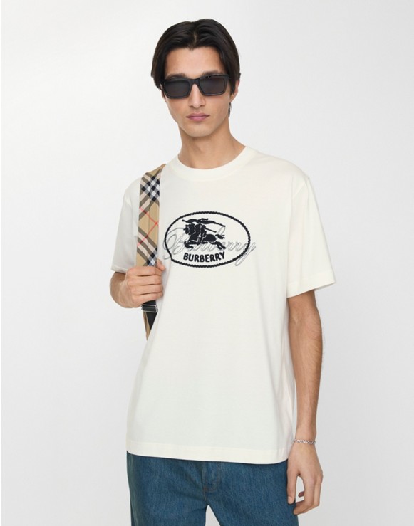 Knight Stamp Cotton T-shirt