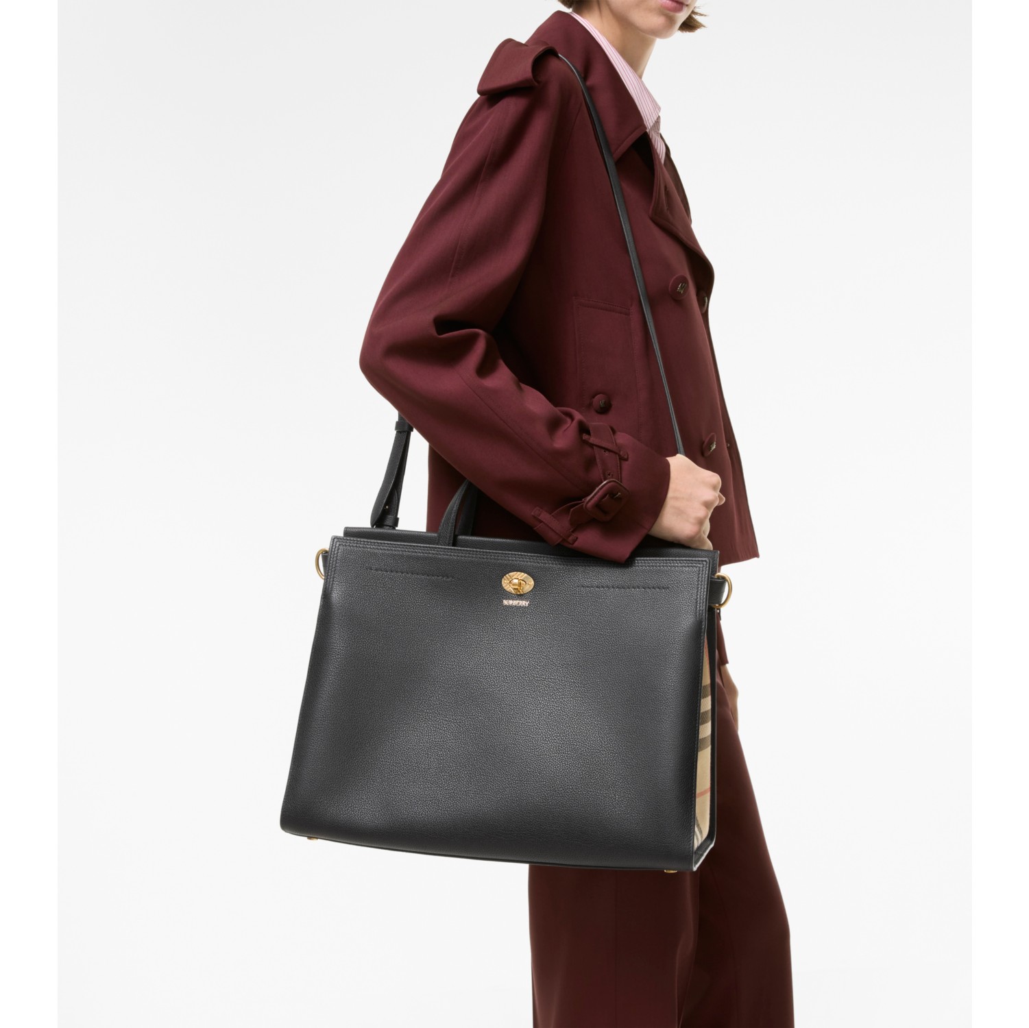 Cotswolds Check Tote in Black - Women