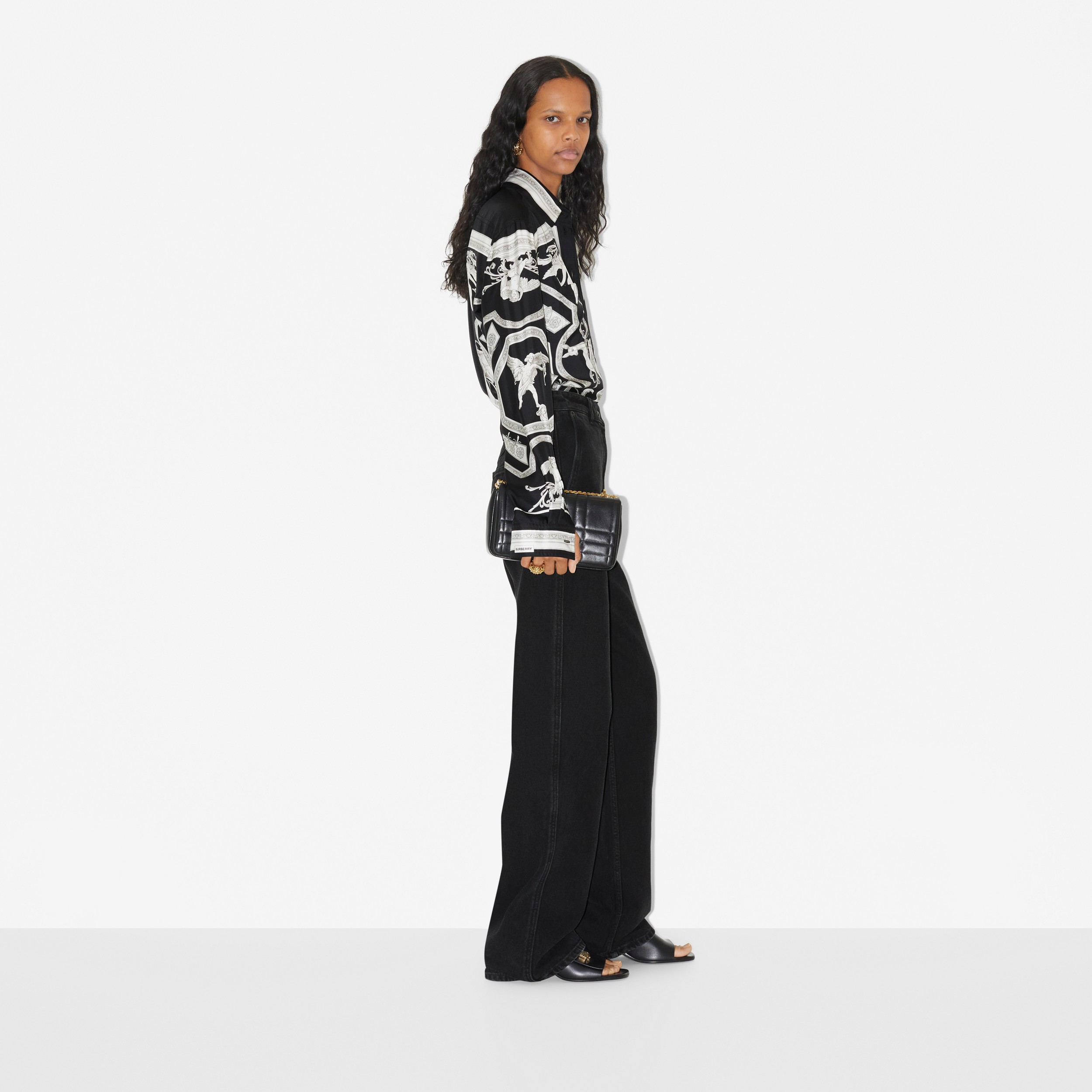 Camisa en seda con estampado de estatuas (Negro) - Mujer | Burberry® oficial - 3