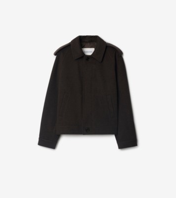 3D3011B3-120B-4D7E-915E-