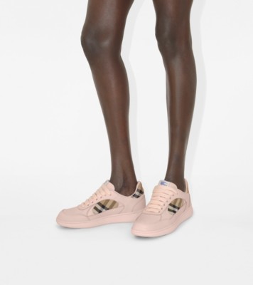 3ED16337-3D78-4E99-A67C-