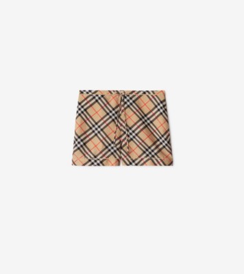 3EE4702B-2EC0-411E-8B6E-