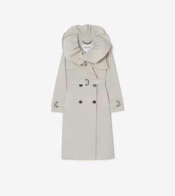 バーバリー2026年冬ウィメンズ ランウェイコレクション | Burberry®