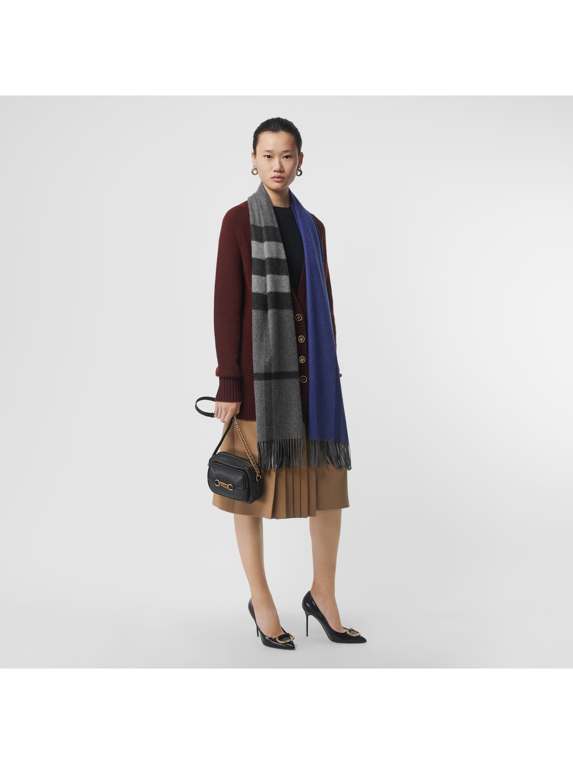亮钴色 拼色格纹羊绒围巾 产品图片21