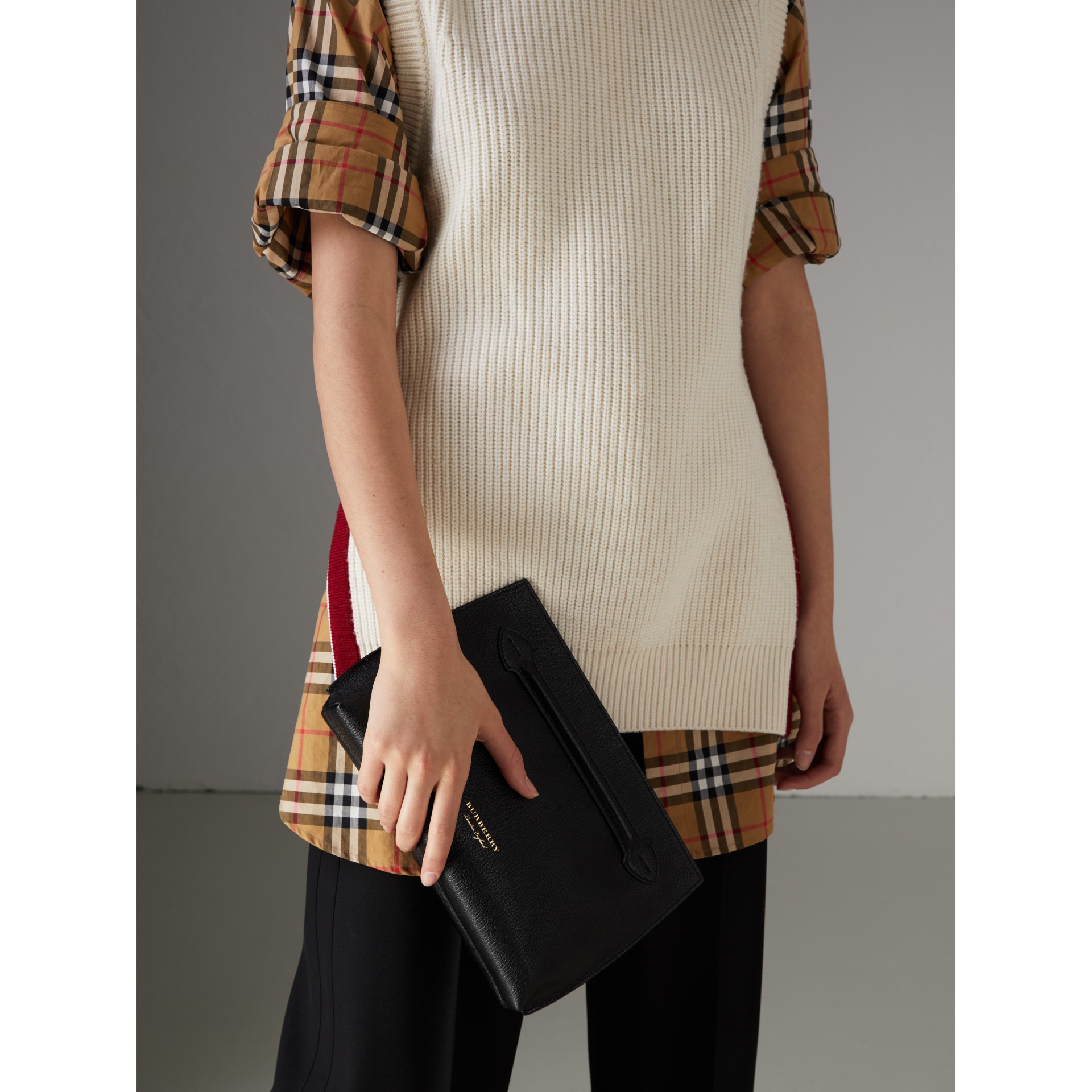 Grainy Leather Wristlet Clutch in Black Women Burberry United States