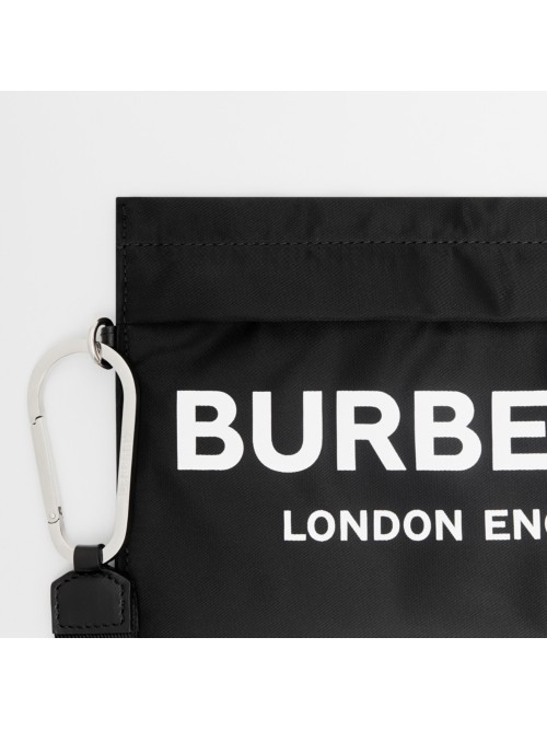 burberry logo印花拉链小手包 - 黑色
