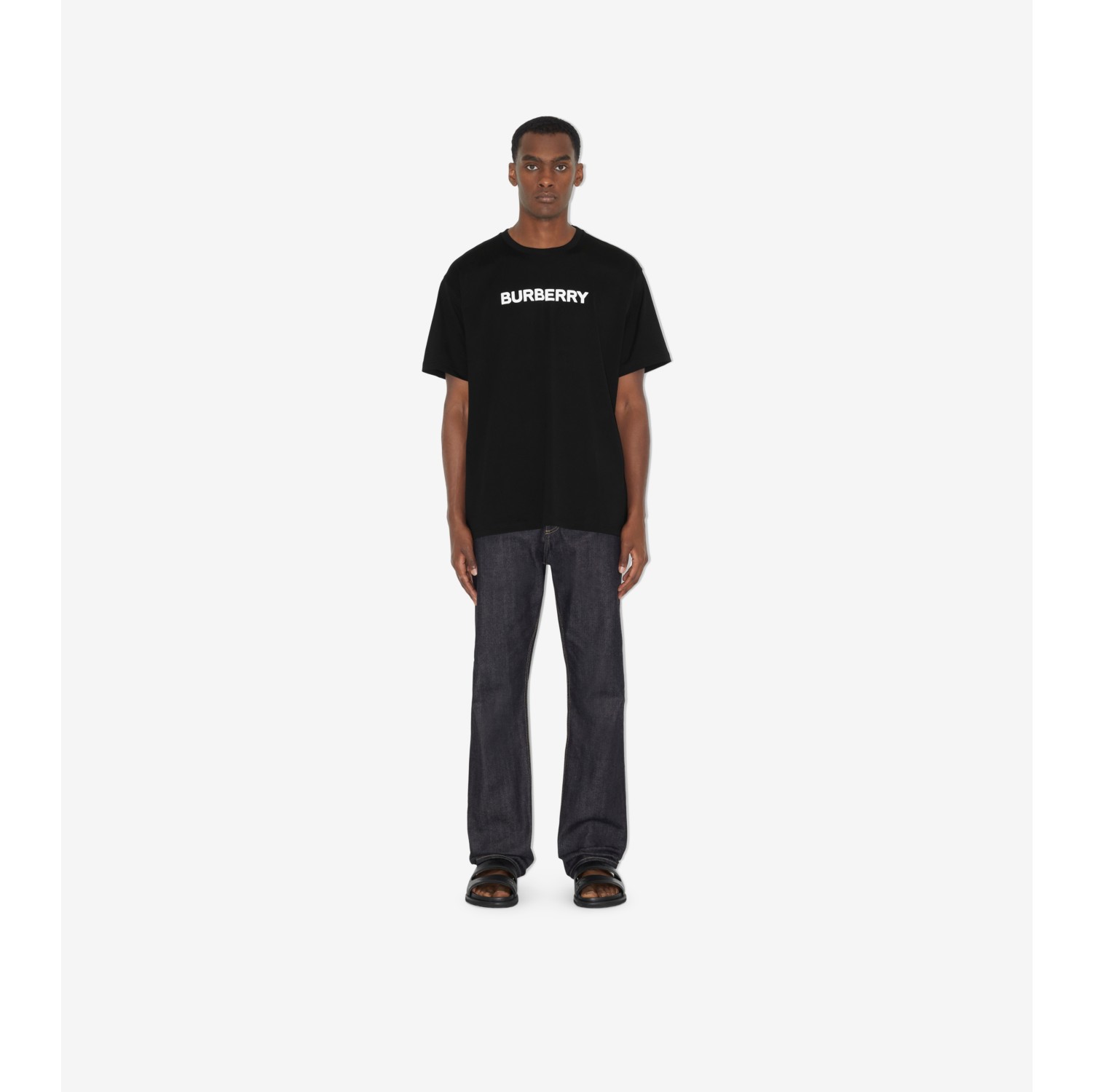 バーバリー　ロゴ　Tシャツ　リットフォード　sw1  8024318 ブラックサイズM