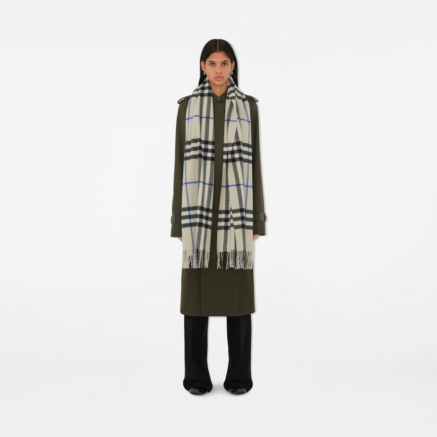 ワイド チェック カシミアスカーフ (ライケン) | Burberry®公式 ワイド チェック カシミアスカーフ (ライケン) | Burberry®公式