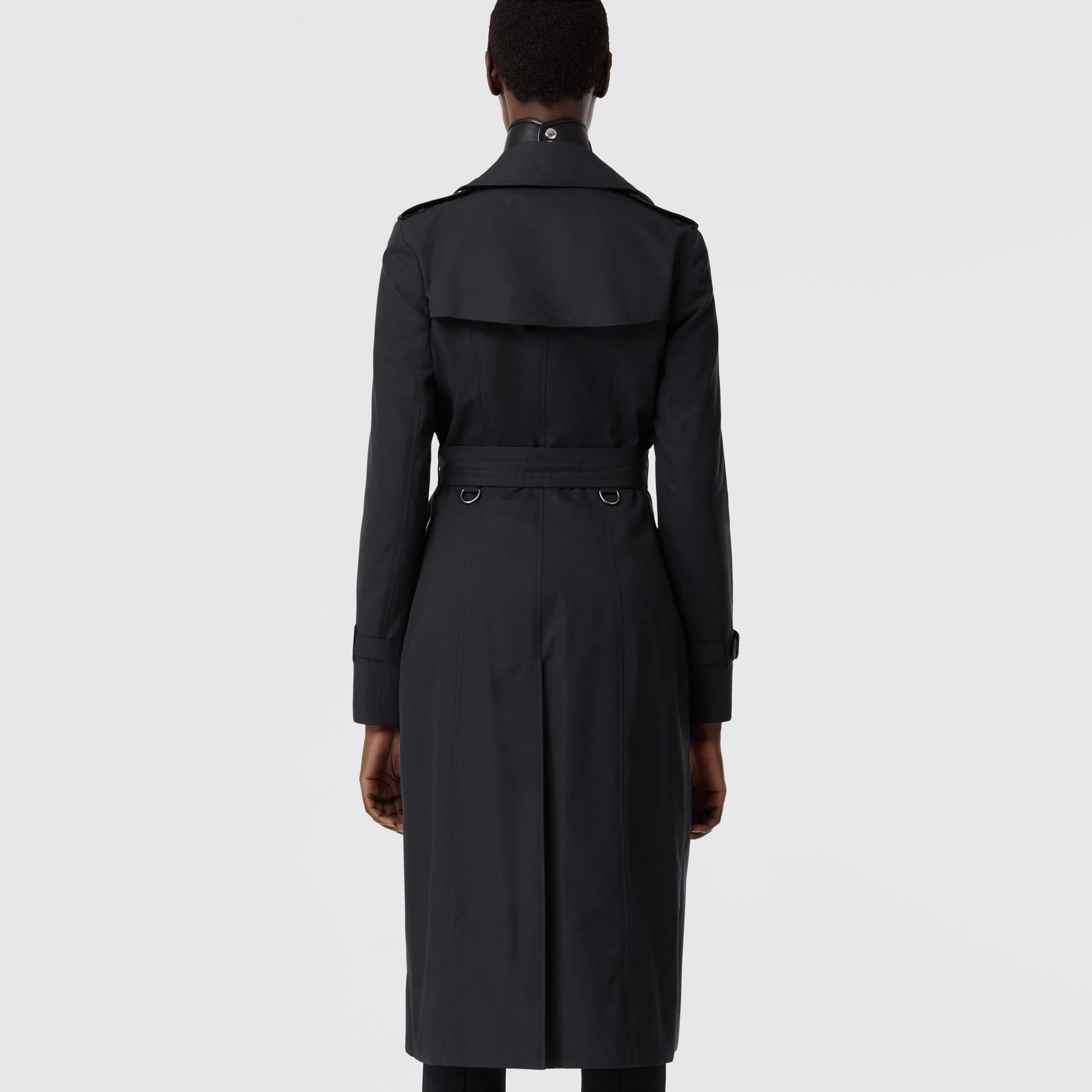 The Long Chelsea Heritage Trench Coat in Midnight - Women | Burberry® Official - 3