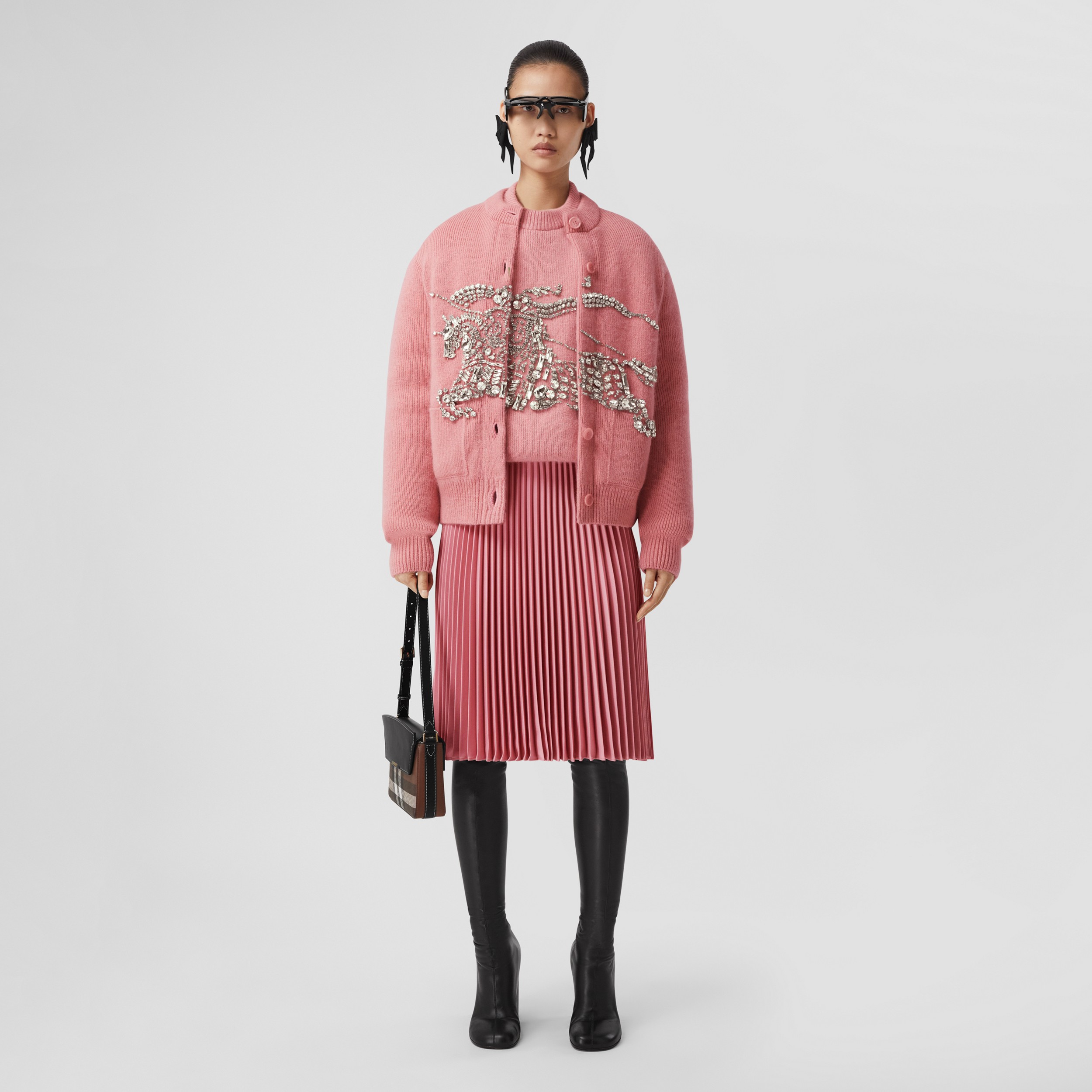 Pantalones cortos en lana grain de poudre con paneles plisados (Rosa Rubor) - Mujer | Burberry® oficial - 1