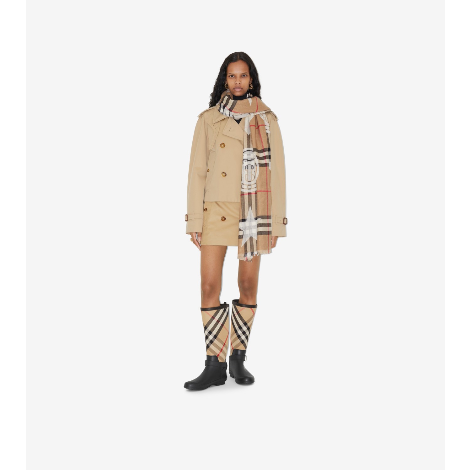 Burberry scarf trench store coat