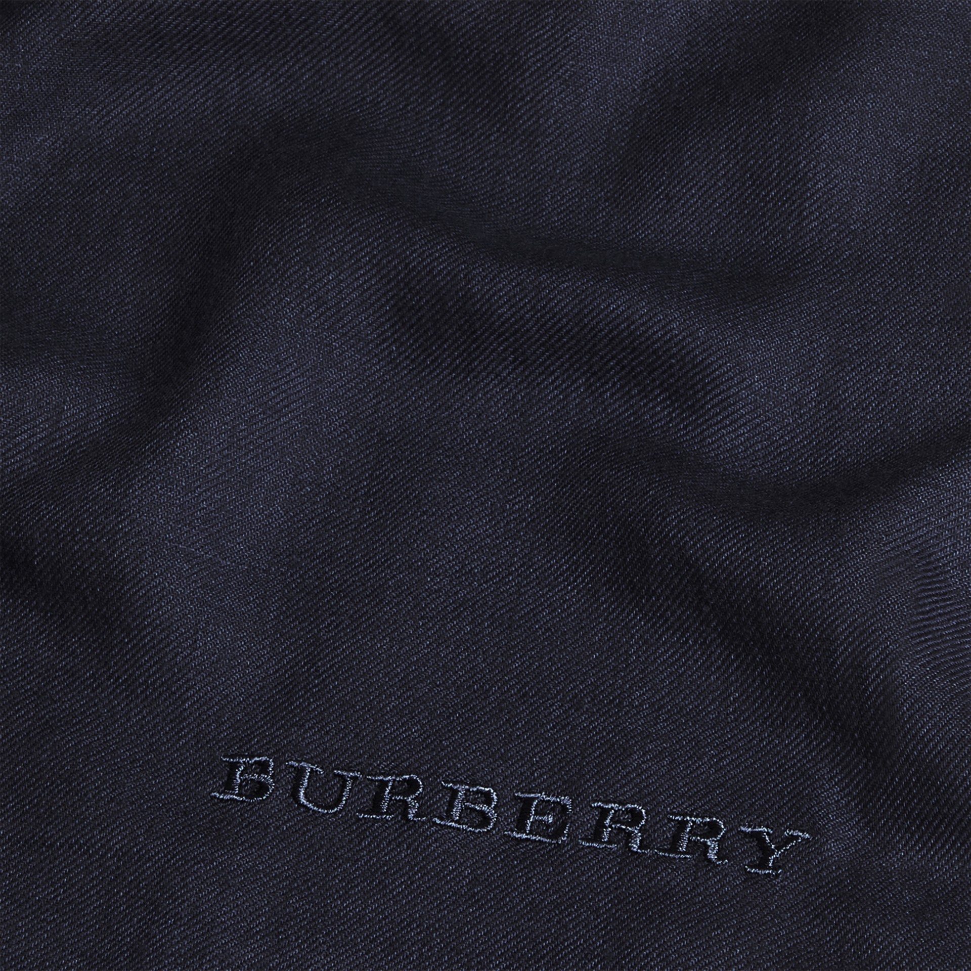 The Lightweight Cashmere Scarf in Navy | Burberry