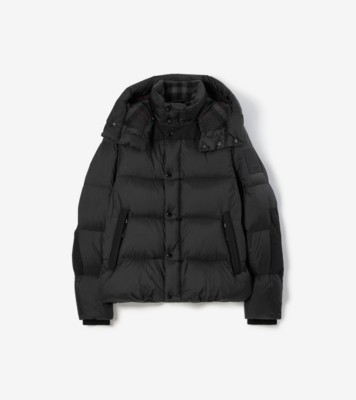 Detachable Sleeve Nylon Puffer Jacket in Black Men Burberry Official