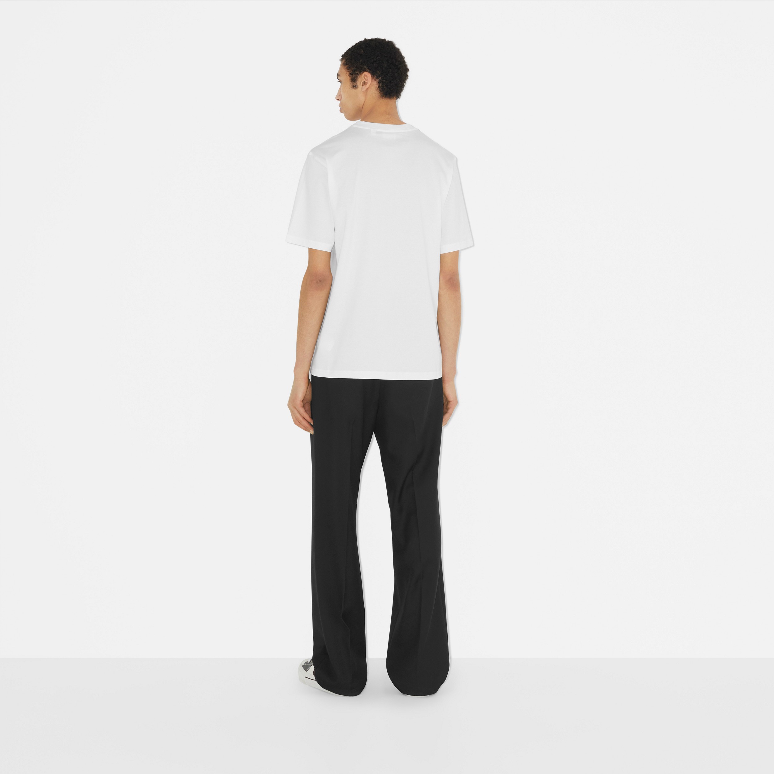 T-shirt in cotone con stemma con foglie di quercia ricamato (Bianco) - Uomo | Sito ufficiale Burberry® - 4