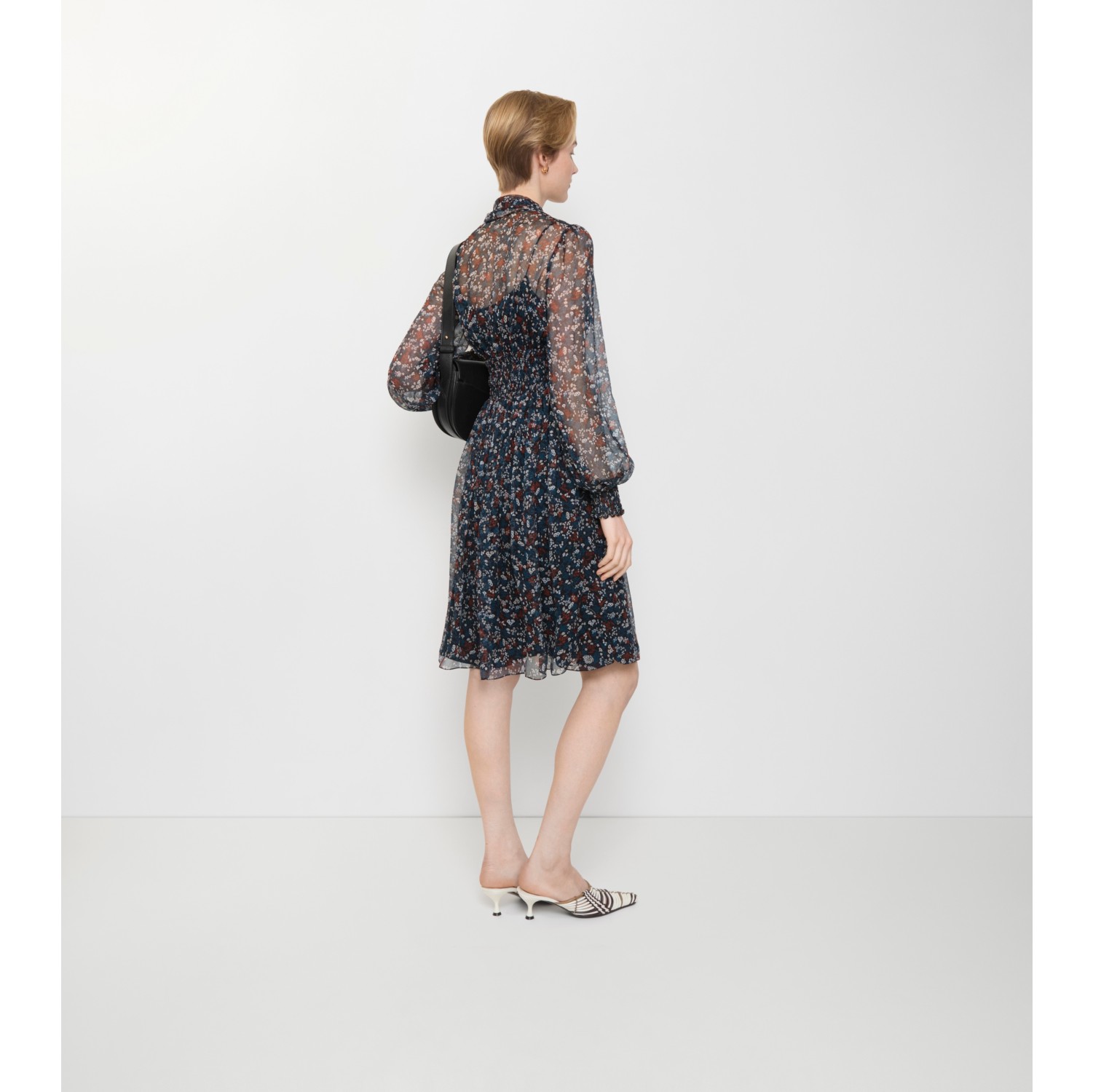 ディッシーフローラル シルクドレス