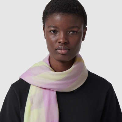 ウィメンズ デザイナー軽量スカーフ | Burberry® 公式サイト