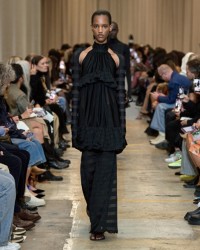 SS23 Look 27