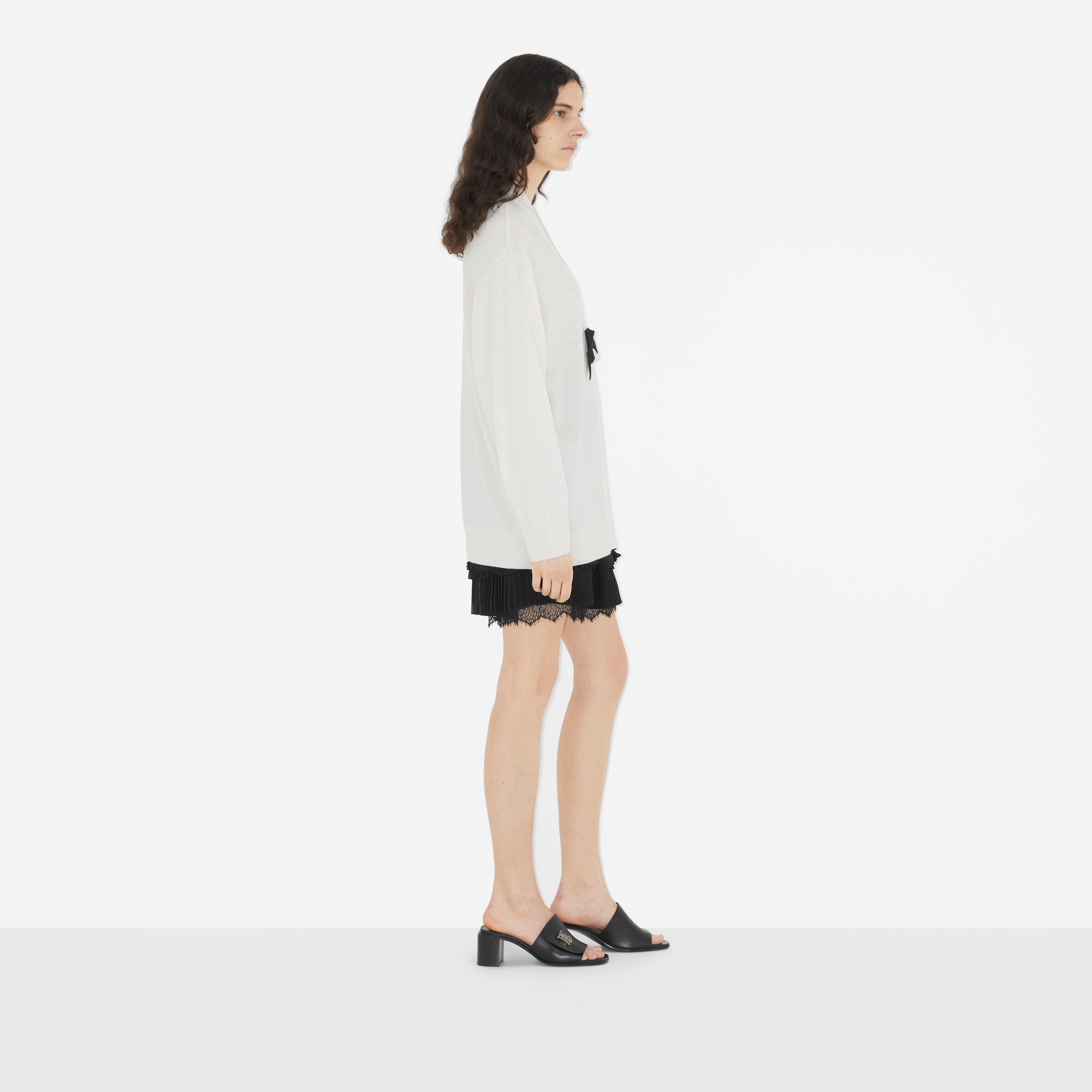 Cardigan oversize en laine (Blanc Optique) - Femme | Site officiel Burberry® - 3