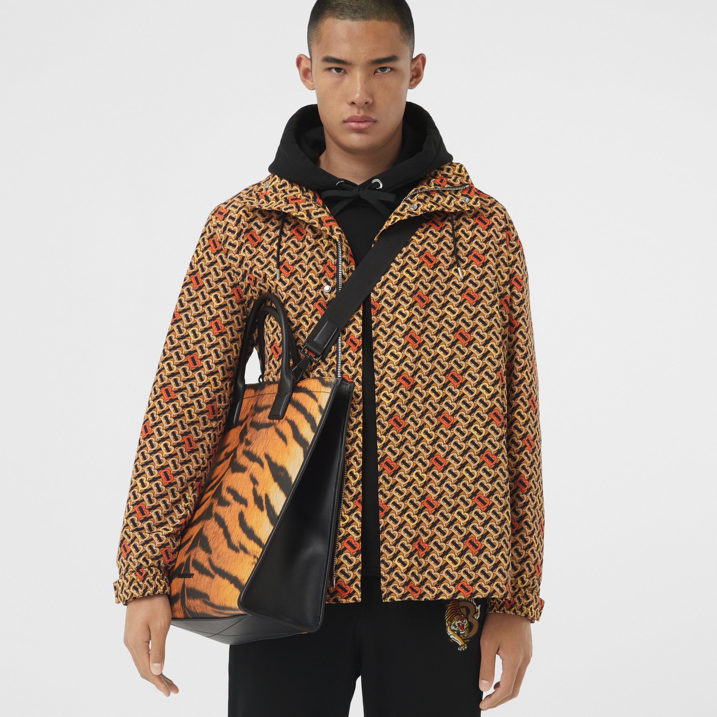 Tiger Print Tote Burberry