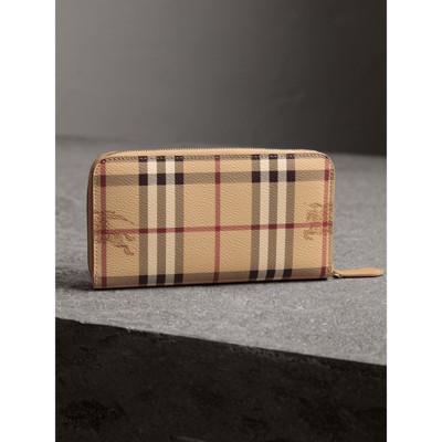 burberry wallet women price