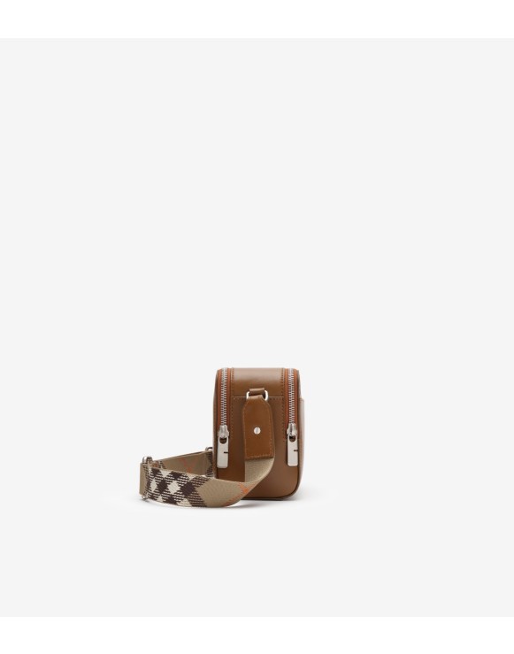 BURBERRY ウエストバッグ　ボディバッグ　クロスボディ キルティング ハイランド クロスボディバッグ (マホガニーレッド) - ウィメンズ