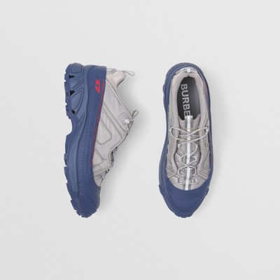 عملية الشراء المعدات معجب nike tn x burberry - seekaestyle.com