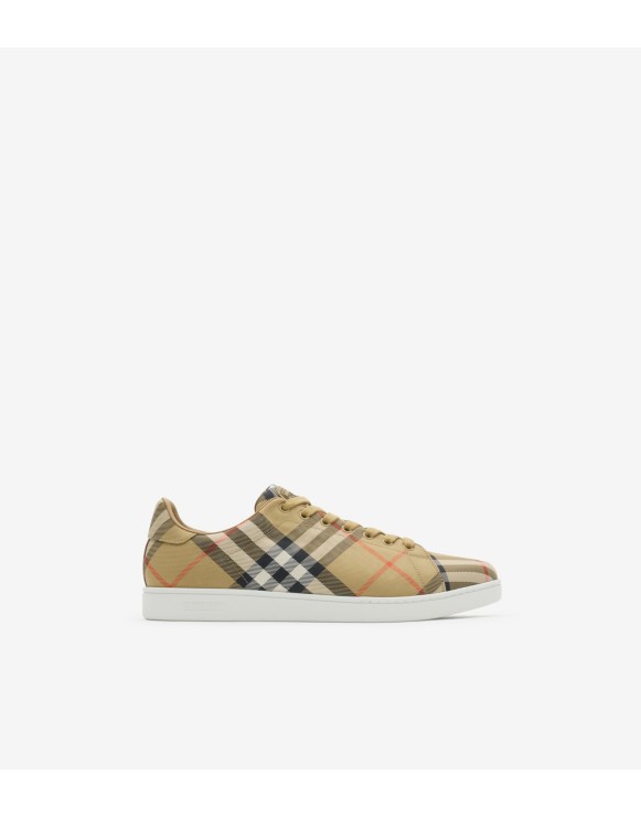 Sneakers Set Check